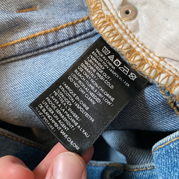 BDG high waisted light blue jeans - Picture 8 of 11